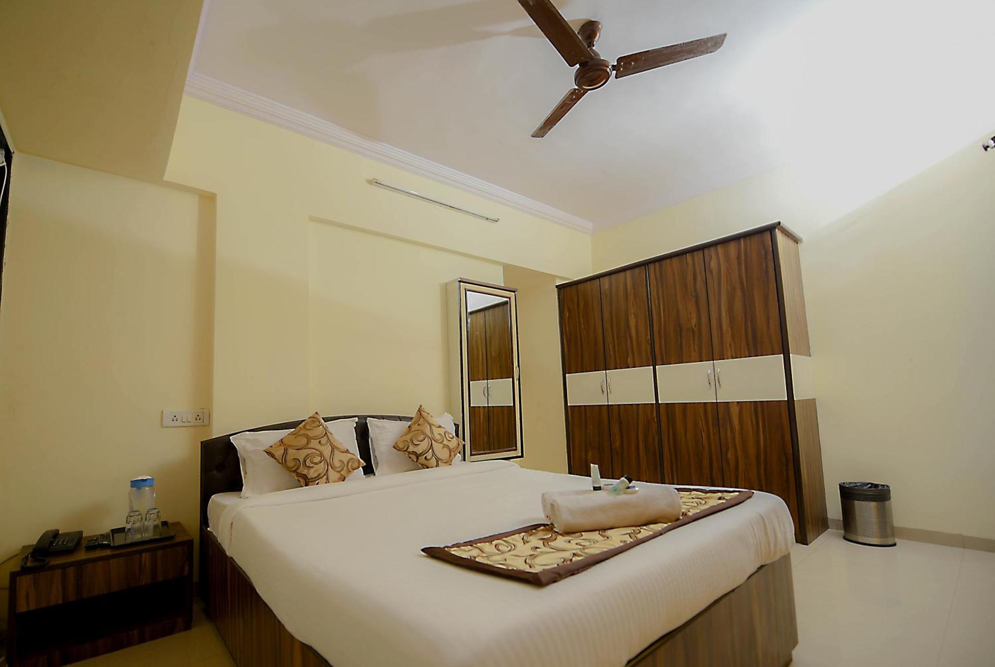 Lalsai Residency Andheri Bombaim Exterior foto