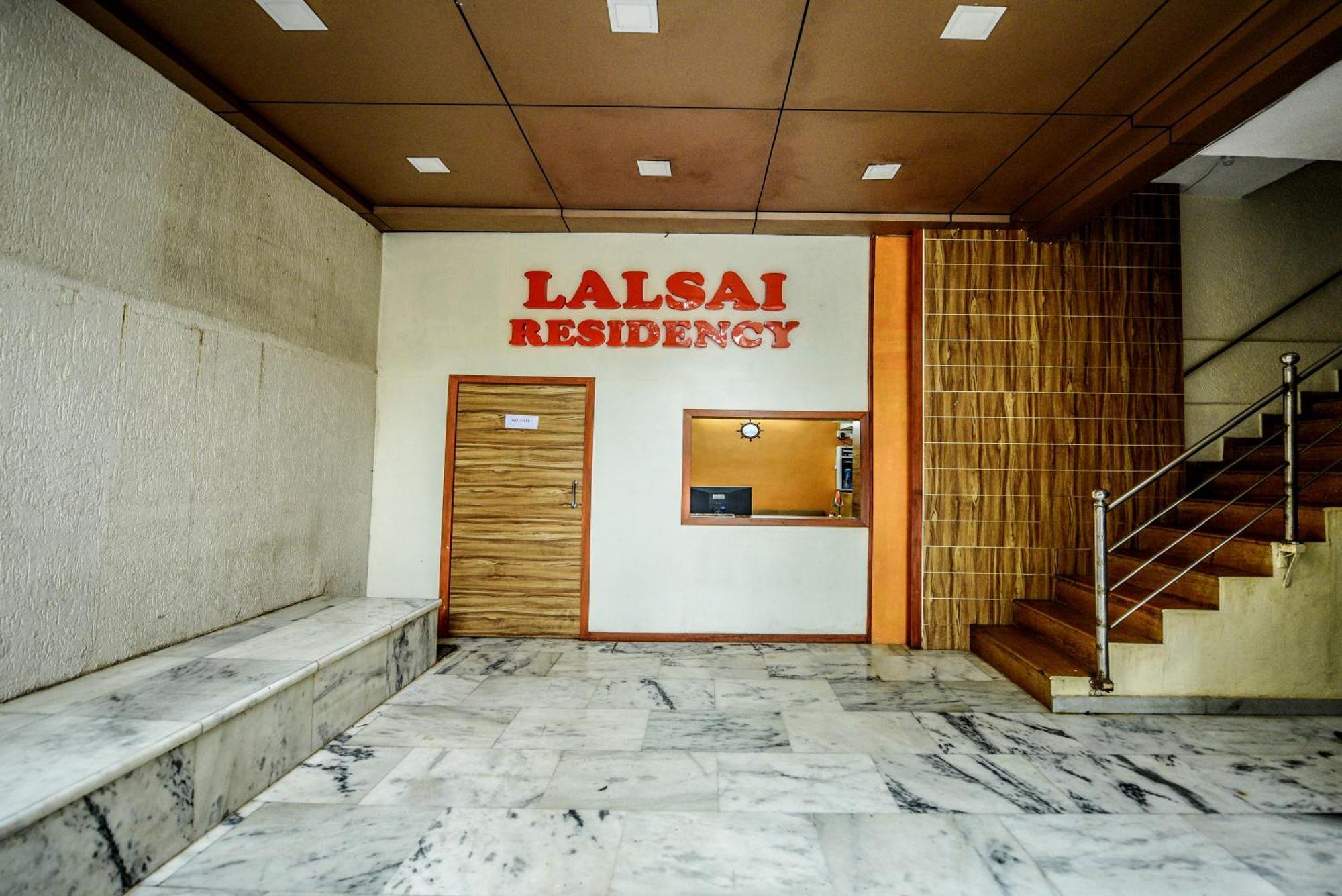 Lalsai Residency Andheri Bombaim Exterior foto